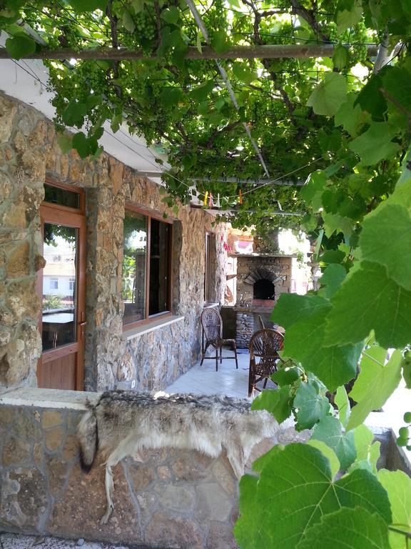 Uysallar Koy Evi Имврос Номер фото